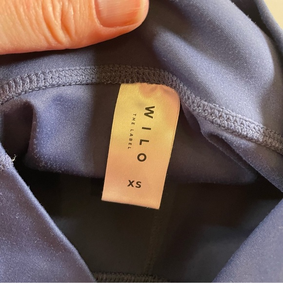 WILO The Label XS Flare Yoga Pants Navy Blue High Rise Athletic Leggings - Picture 9 of 10